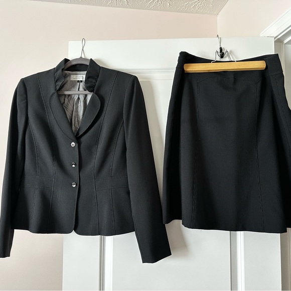 Tahari ASL Black Blazer and Skirt Set - Picture 1 of 3